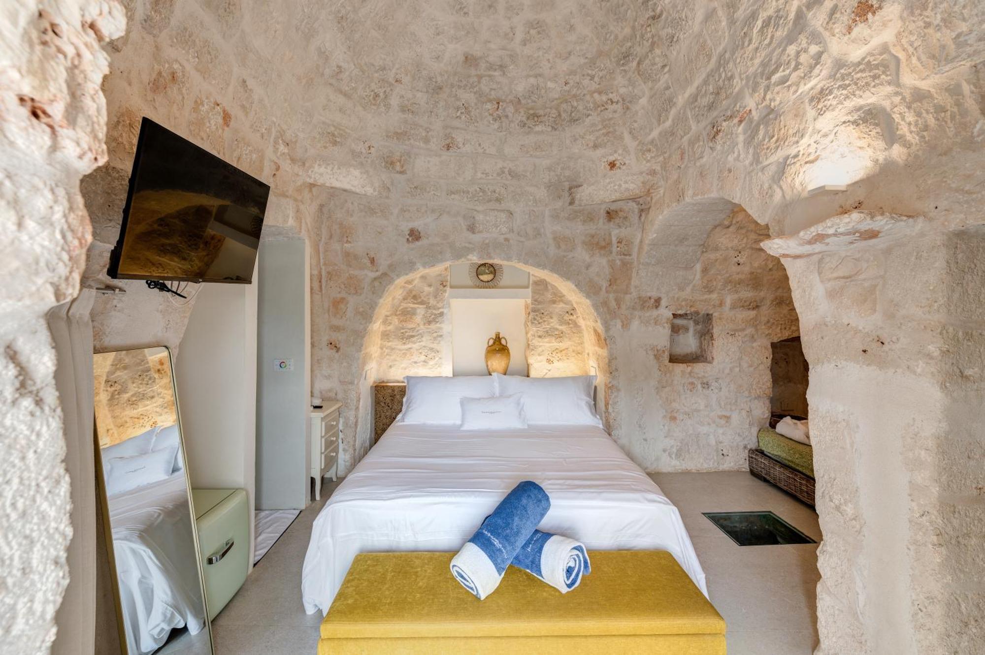 Hasamami Eco Trullo, Ostuni Luxury Suite Exterior photo